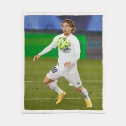 Awarded Soccer Player Luka Modric Sherpa Fleece Blanket 1