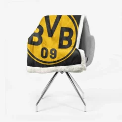 Borussia Dortmund BVB Club Yello Logo Sherpa Fleece Blanket 2