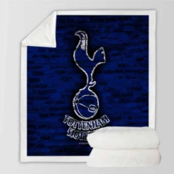 British Sensational Soccer Team Tottenham Logo Sherpa Fleece Blanket