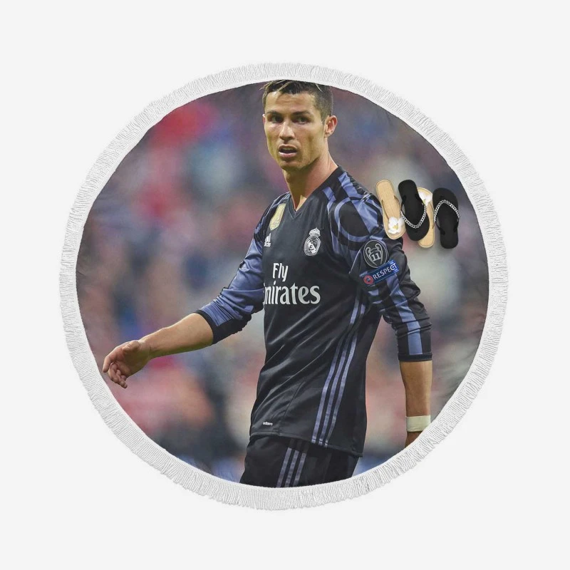 Champions League Cristiano Ronaldo Footballer Round Beach Towel