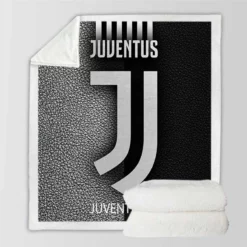 Club World Cup Soccer Team Juventus Logo Sherpa Fleece Blanket