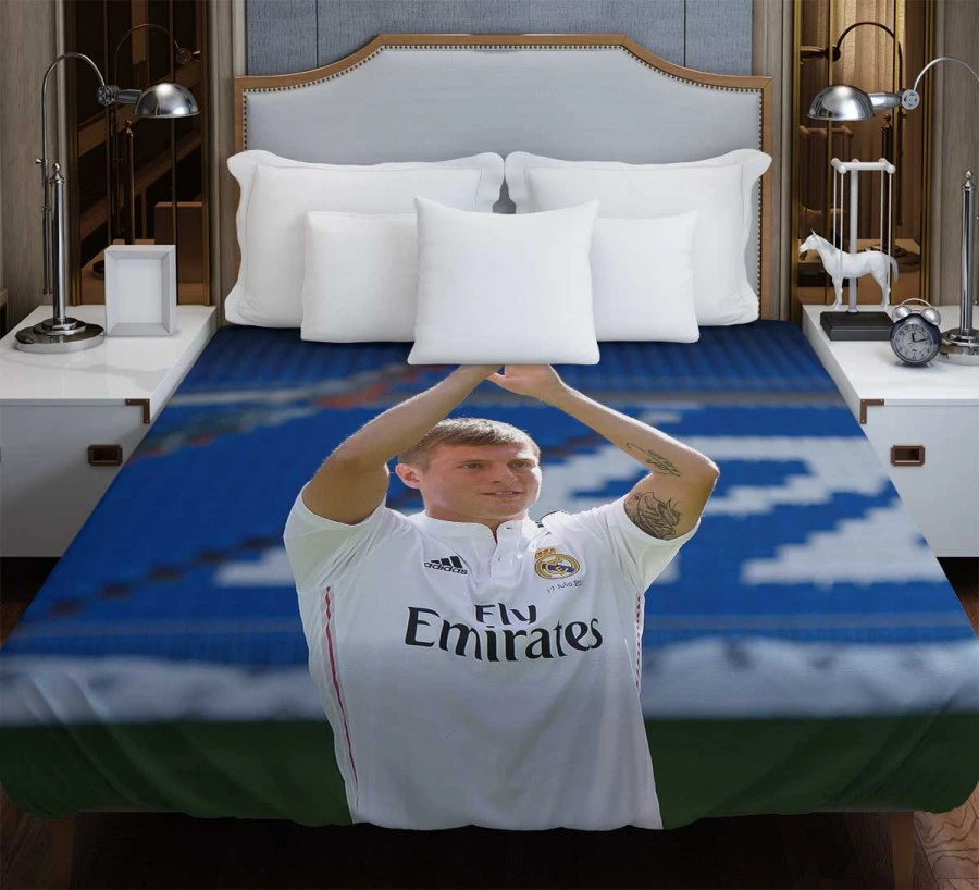 Competitive La Liga Football Player Toni Kroos Duvet Cover