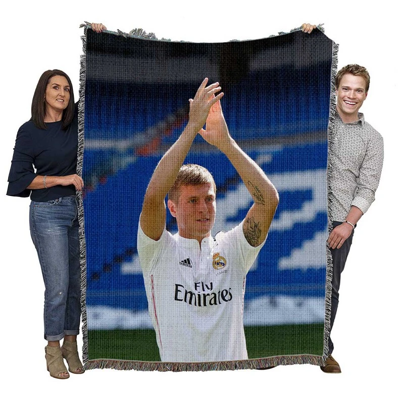 Competitive La Liga Football Player Toni Kroos Woven Blanket