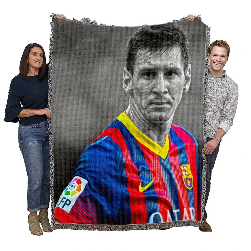 Confident Soccer Player Lionel Messi Woven Blanket