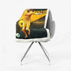 Copa Eva Duarte sports Player Karim Benzema Sherpa Fleece Blanket 2