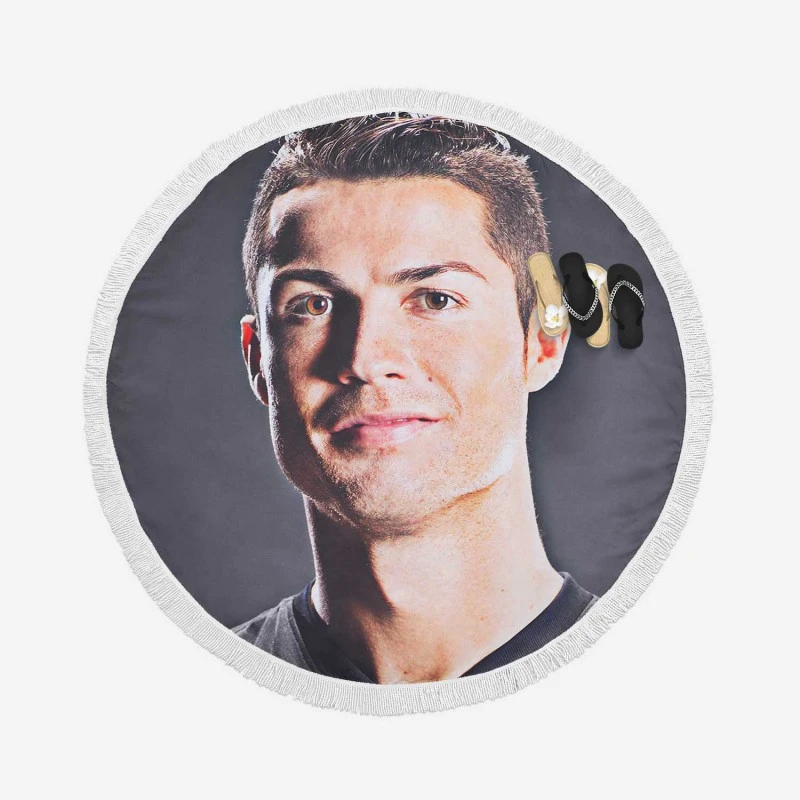 Cristiano Ronaldo Humble Football Player Round Beach Towel