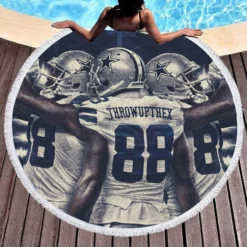 Dez Bryant Exellelant NFL American Football Player Round Beach Towel 1