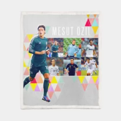 Encouraging Football Player Mesut Ozil Sherpa Fleece Blanket 1