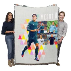 Encouraging Football Player Mesut Ozil Woven Blanket