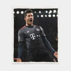 Enduring Football Player Lewandowski Sherpa Fleece Blanket 1