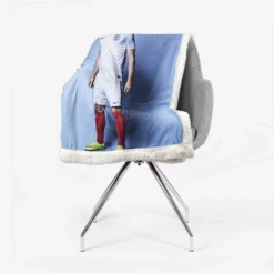 Energetic English Player Harry Kane Sherpa Fleece Blanket 2