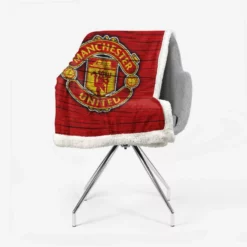 Energetic Football Club Manchester United Logo Sherpa Fleece Blanket 2