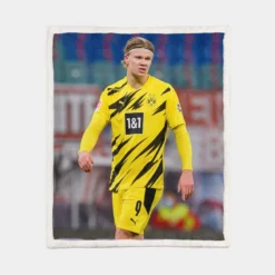 Erling Haaland Energetic Dortmund BVB Club Player Sherpa Fleece Blanket 1