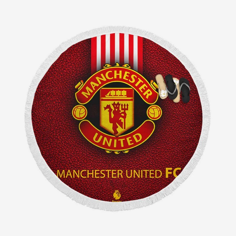 Excellent English Soccer Team Manchester United Logo Round Beach Towel