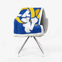 Exciting NFL Club Los Angeles Rams Sherpa Fleece Blanket 2