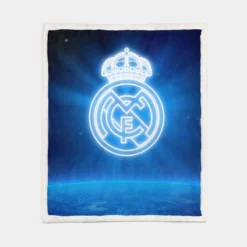 Extraordinary Football Club Real Madrid CF Sherpa Fleece Blanket 1