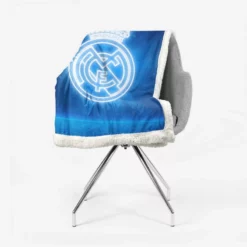 Extraordinary Football Club Real Madrid CF Sherpa Fleece Blanket 2