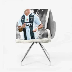 Focused Juve Football Player Cristiano Ronaldo Sherpa Fleece Blanket 2