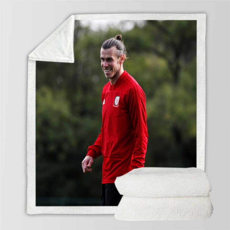 Gareth Bale Football Player Sherpa Fleece Blanket