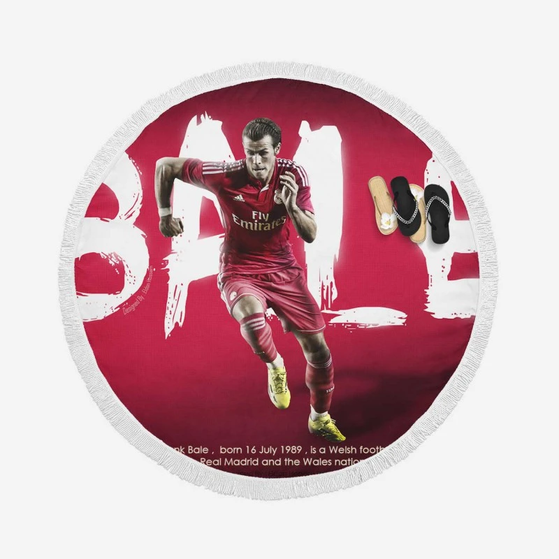 Gareth Bale Strong Welsh Football Player Round Beach Towel