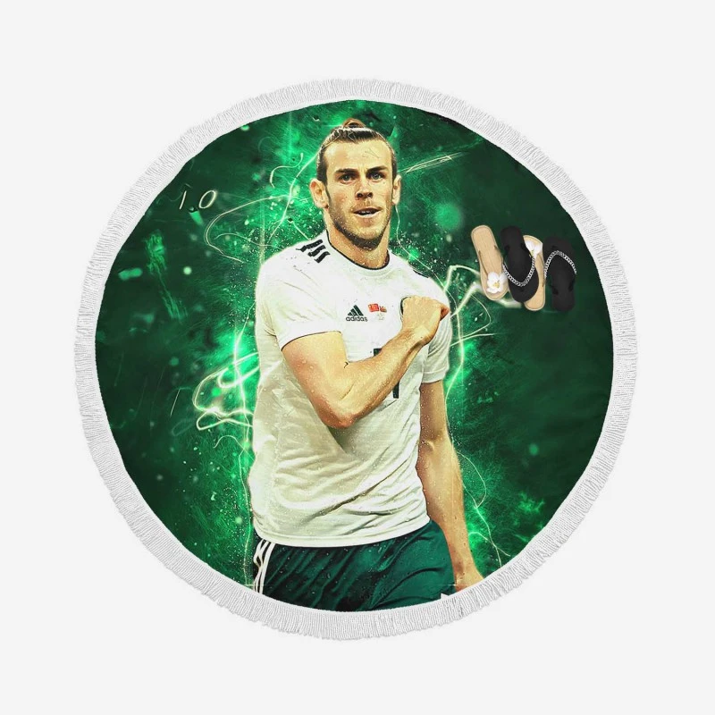 Gareth Frank Bale  Wales Football Player Round Beach Towel