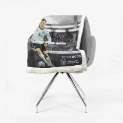 Germany Football Player Toni Kroos Sherpa Fleece Blanket 2