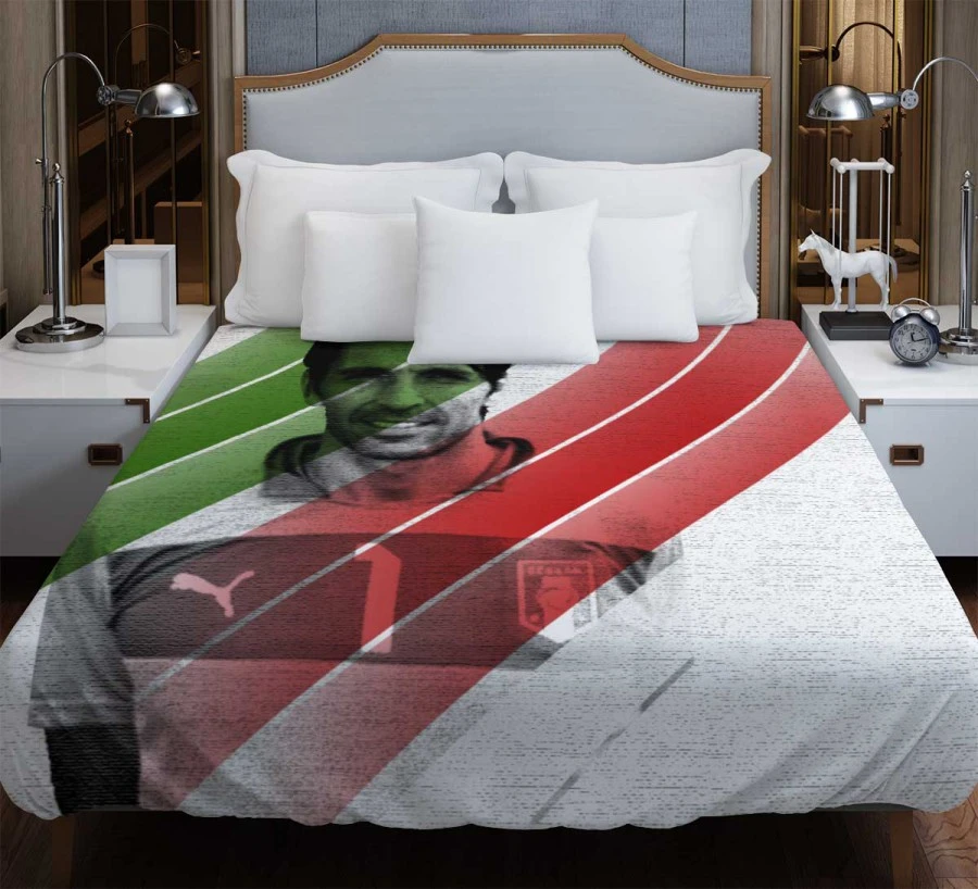 Gianluigi Buffon Awarded Serie A Football Player Duvet Cover