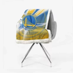 Golden State Warriors NBA Top Ranked Basketball Club Sherpa Fleece Blanket 2