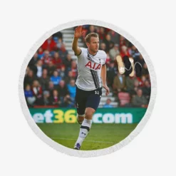 Harry Kane Exciting English Soccer Player Round Beach Towel