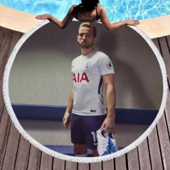 Harry Kane Top Ranked British Player Round Beach Towel 1