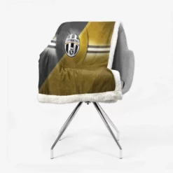 Juve Turin City Soccer Club Logo Sherpa Fleece Blanket 2