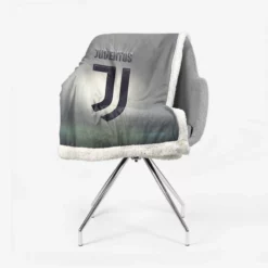 Juventus FC Competitive Football Club Sherpa Fleece Blanket 2