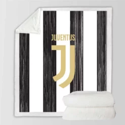 Juventus FC Strong Football Club Sherpa Fleece Blanket