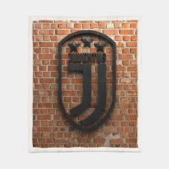 Juventus FC Ultimate Soccer Club Sherpa Fleece Blanket 1