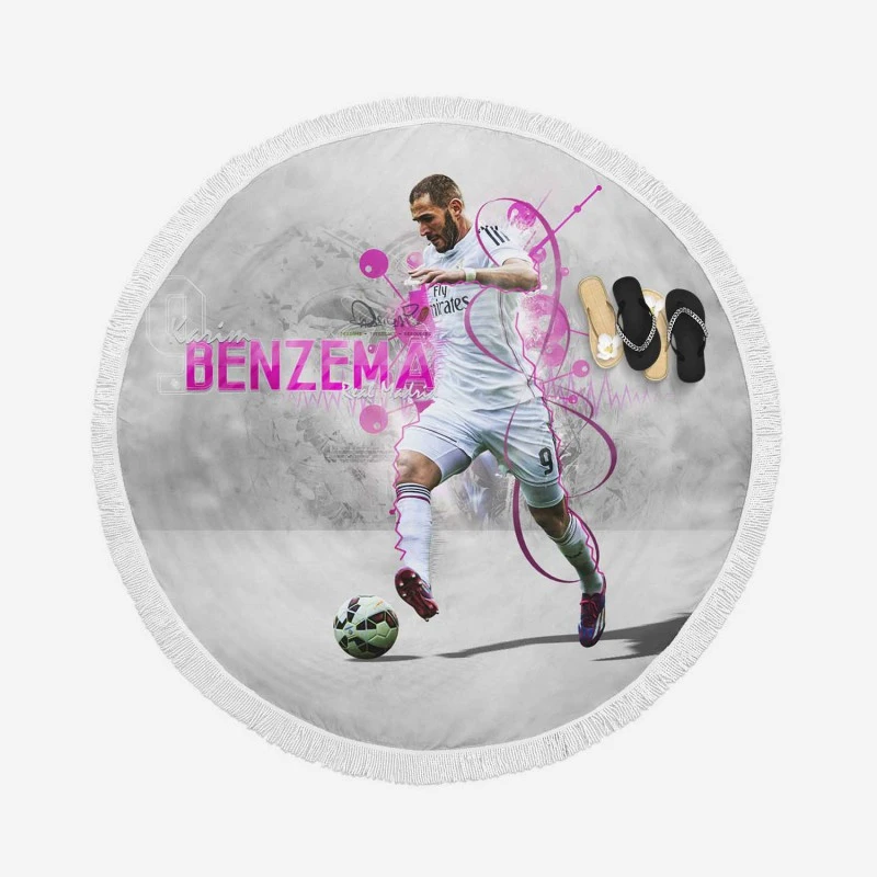 Karim Benzema Energetic Football Player Round Beach Towel