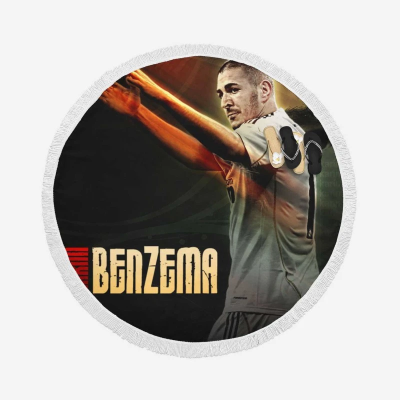 Karim Benzema French Soccer Player Round Beach Towel