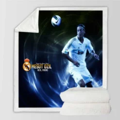 La Liga Soccer Player Mesut Ozil Sherpa Fleece Blanket