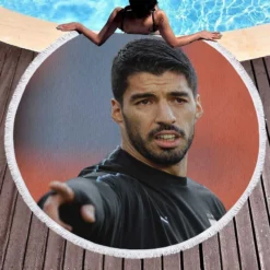 Luis Suarez in Black Jersey Round Beach Towel 1