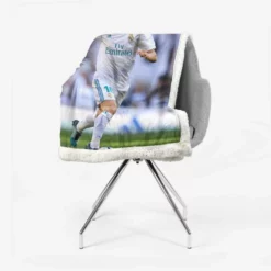 Luka Modric Exciting Croatian Football Player Sherpa Fleece Blanket 2