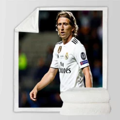 Luka Modric Powerful Football Player Sherpa Fleece Blanket