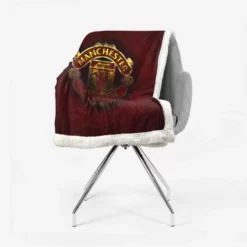 Manchester United Club Logo Sherpa Fleece Blanket 2