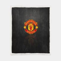Manchester United FC Energetic Football Player Sherpa Fleece Blanket 1