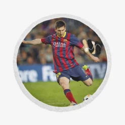 Nervous Barca Soccer Player Lionel Messi Round Beach Towel