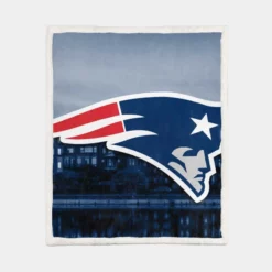 New England Patriots Popular NFL Football Team Sherpa Fleece Blanket 1