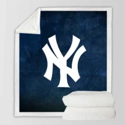 Official MLB Baseball Club Yankees Sherpa Fleece Blanket