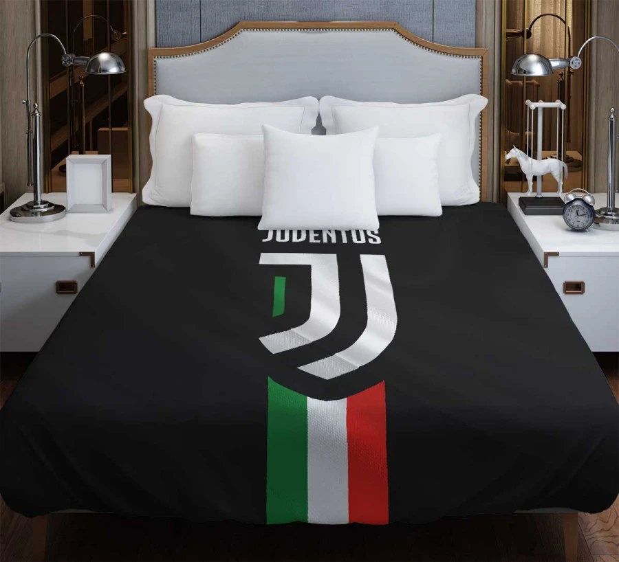 Passionate Italian Football Club Juventus Logo Duvet Cover