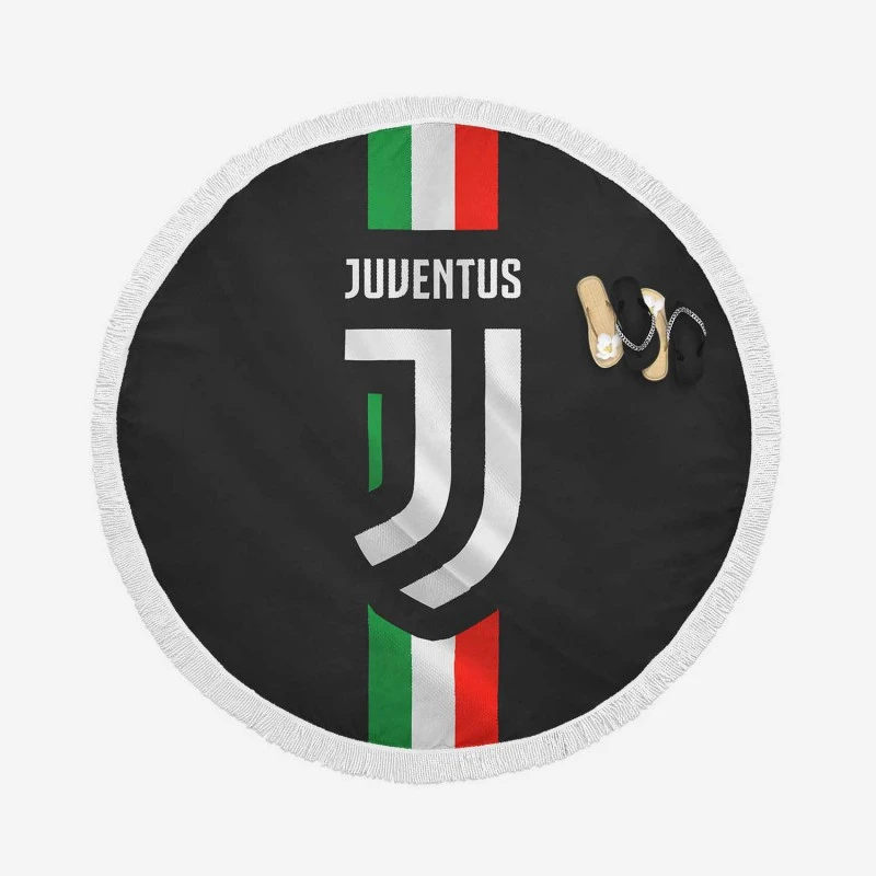 Passionate Italian Football Club Juventus Logo Round Beach Towel