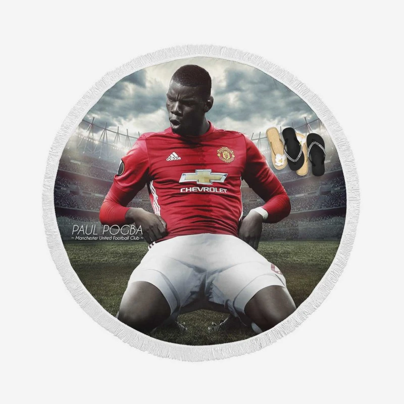 Paul Pogba Spirited Soccer Player Round Beach Towel