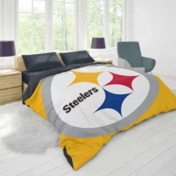 Pittsburgh Steelers Exciting NFL Club Duvet Cover 1