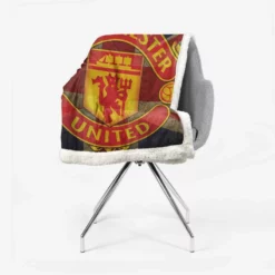 Popular Soccer Club Manchester United Logo Sherpa Fleece Blanket 2